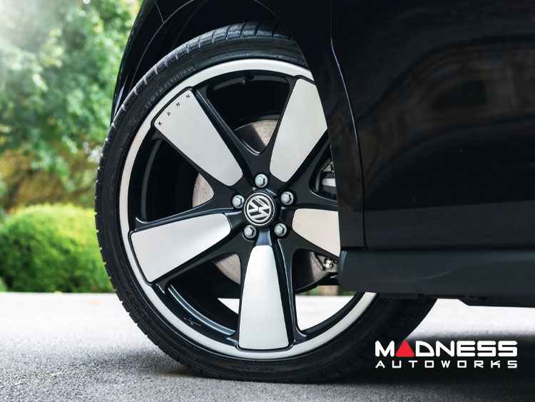 Volkswagen ID. BUZZ Custom Wheels - Kahn Design - Fukhs - Forged Alloy Wheels - 22" - Satin Black/ Diamond Cut